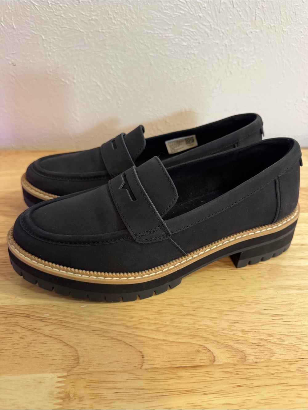 TOMS Cara Loafer